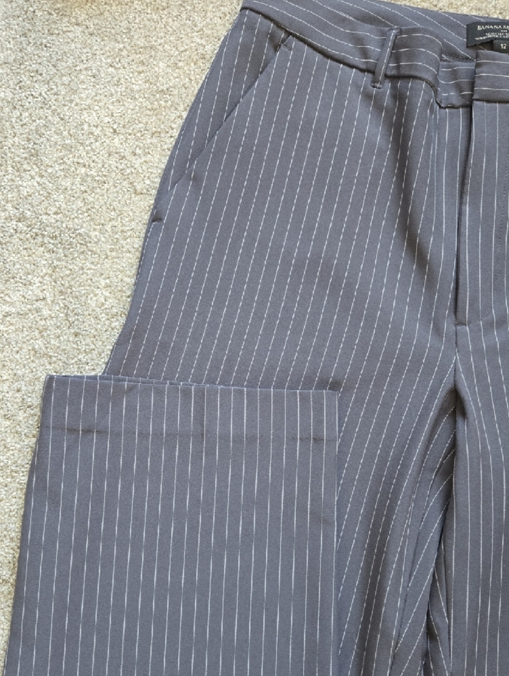 Banana Republic Charcoal Pinstripe Wide-leg Pants (sz 12)